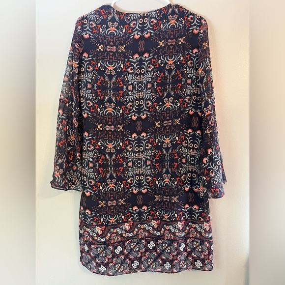 Vince Camuto Bohemian Paisley Blue Chiffon Bell Sleeve Shift Dress Size 4 - Picture 3 of 11